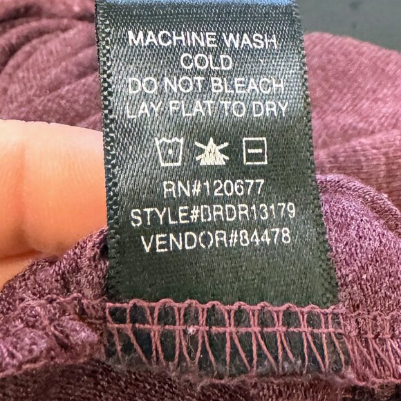 BKE Red Long Sleeve Shirt - Picture 5 of 5